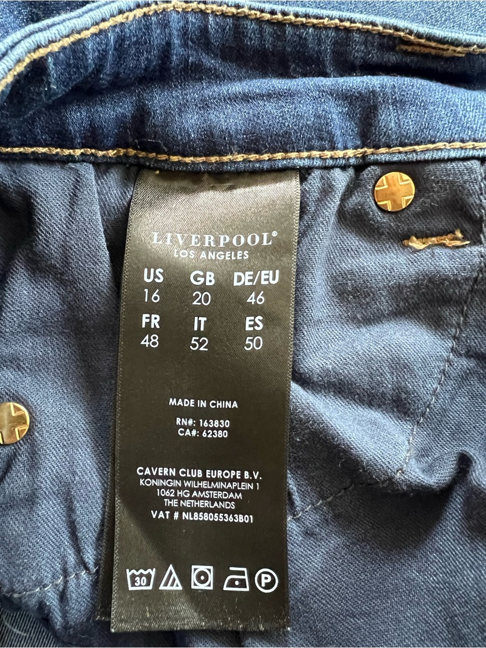 Liverpool L.A. The Crop Cuffed Jeans Women’s 16/33 Dark Wash Stretch Denim - Picture 2 of 11